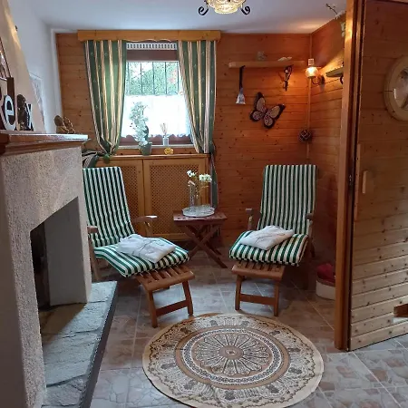 Felicitas Mit Sauna By Appartementhaus Theresia Daire Bad Mitterndorf
