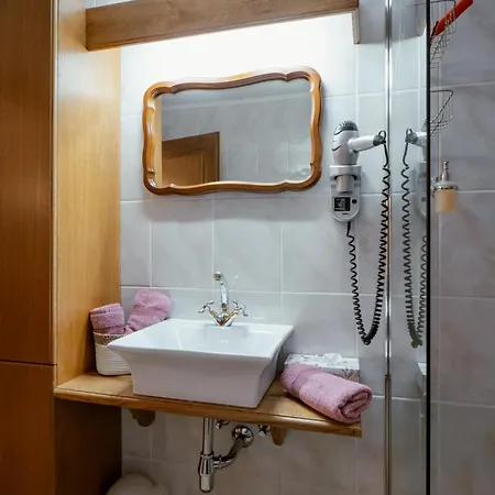 Apartamento Felicitas Mit Sauna By Appartementhaus Theresia Bad Mitterndorf